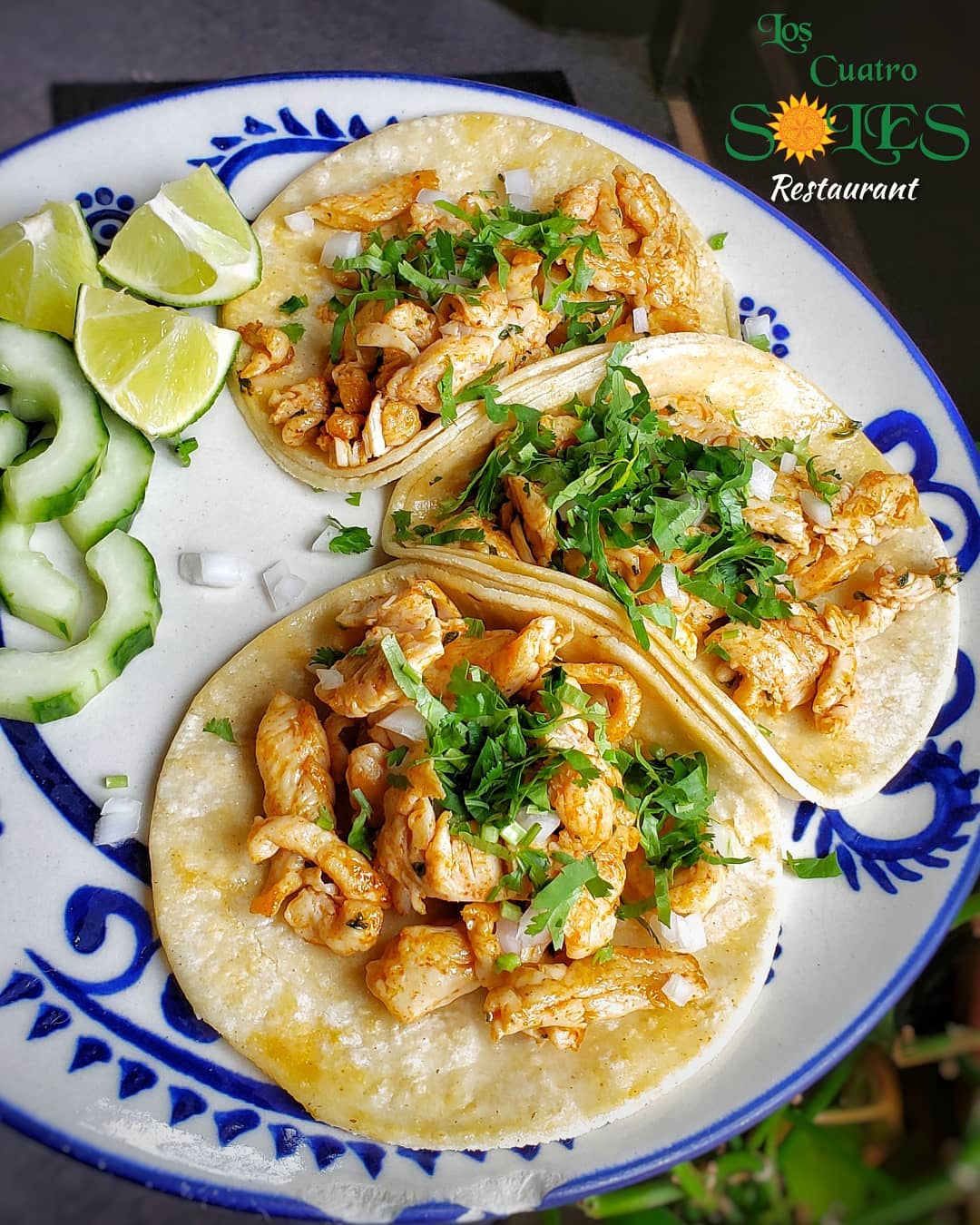 Tacos de pollo artesanales — Los Cuatro Soles